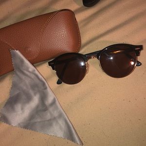 Brand new Ray-ban sunglasses